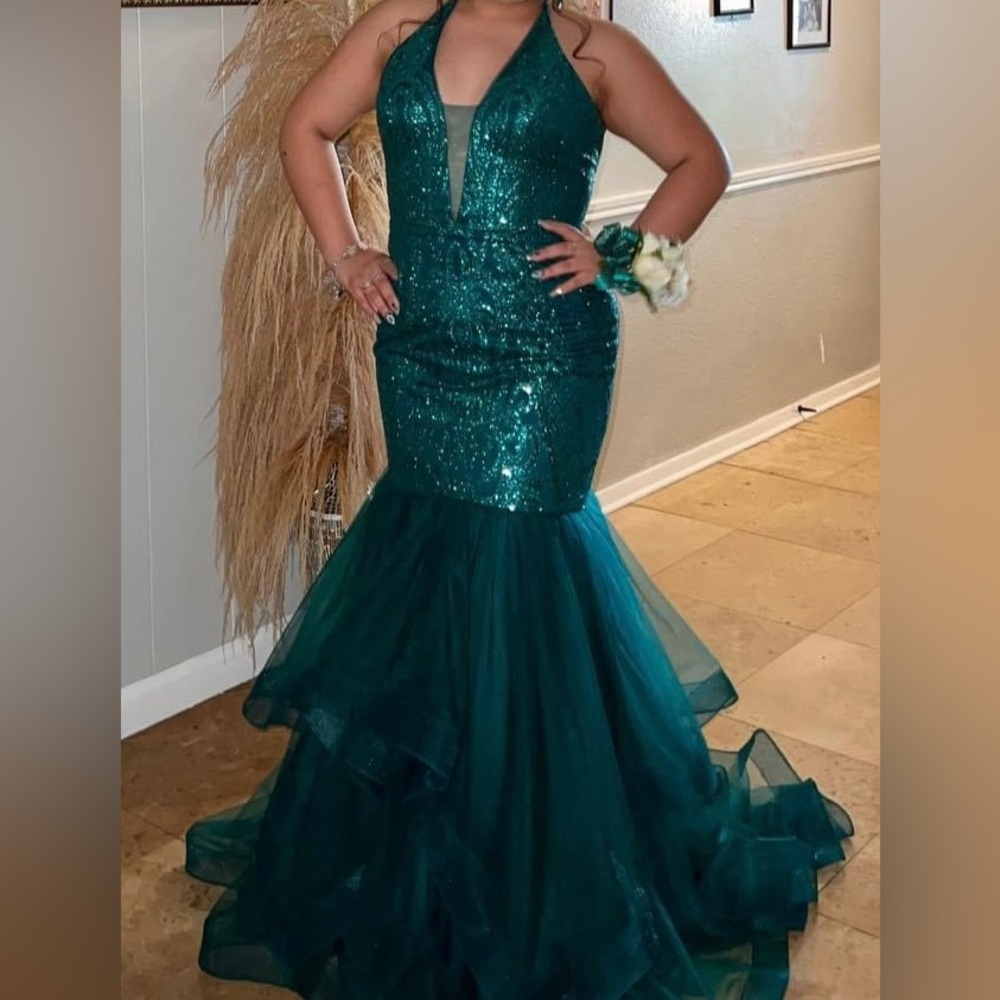 Prom dress